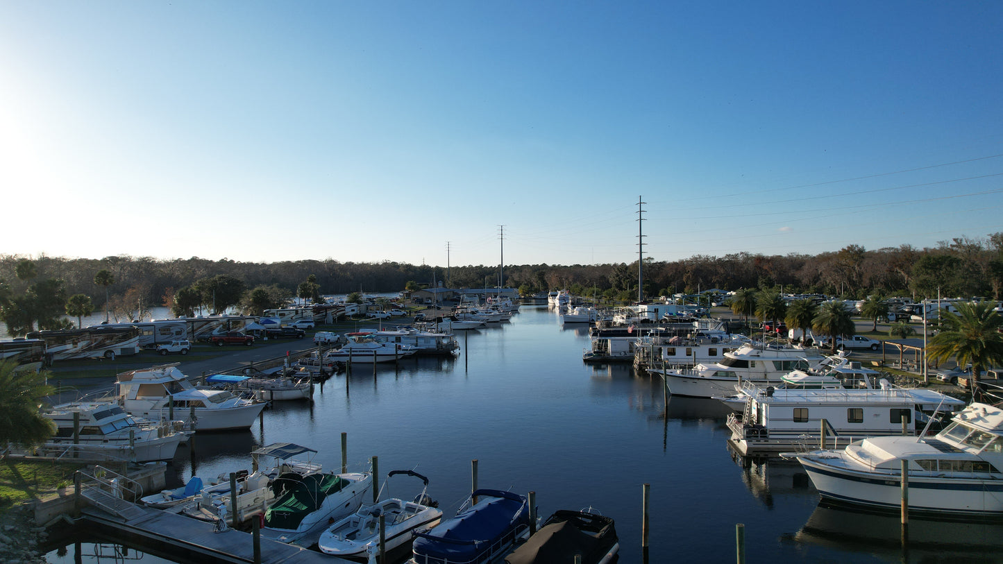 2025 Lowe Ultra Cruise 182 Cruise Pontoon